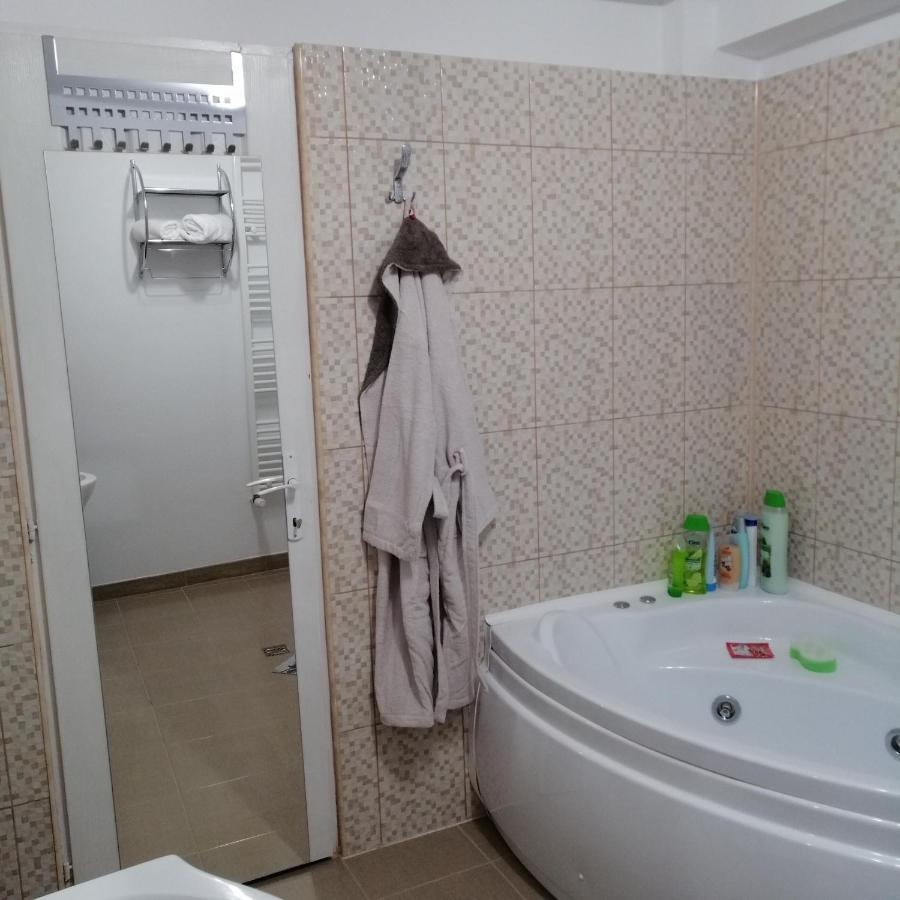 Karla Residence / Greta Residence ريشيتسا المظهر الخارجي الصورة
