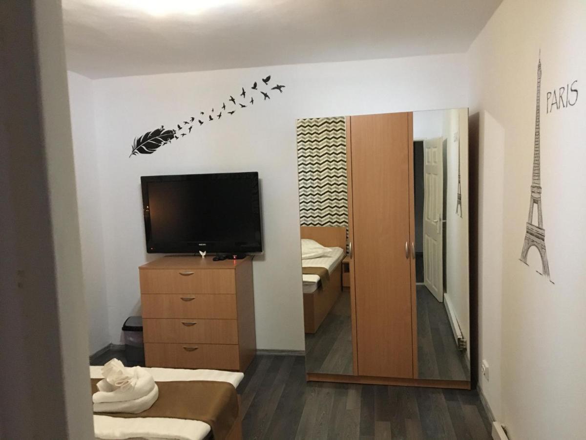Karla Residence / Greta Residence ريشيتسا المظهر الخارجي الصورة